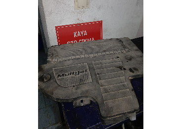 1.3 Fiat linea  albea  hava filtresi kutusu cıkma orijinal