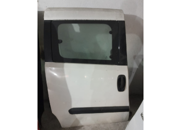 2010 2020 model Fiat doblo Sağ orta kapi