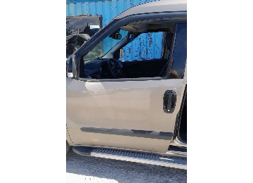 2010-2022 hatasız sol ön kapı Doblo 4