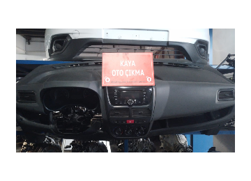 Fiat doblo 3  4  kasa komple dolu gögüs   cikma orijinal