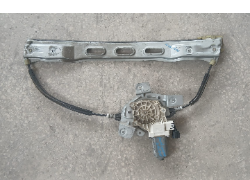 Ford couruer  sol ön cam kirkosu çıkma orjınal