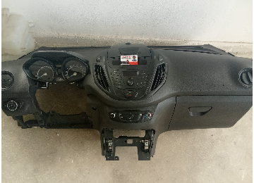 Fort courier komle göğüs