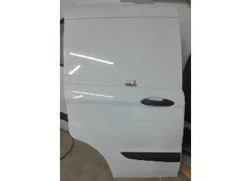 Hatasiz Ford courier Sağ arka sürgülü kapı